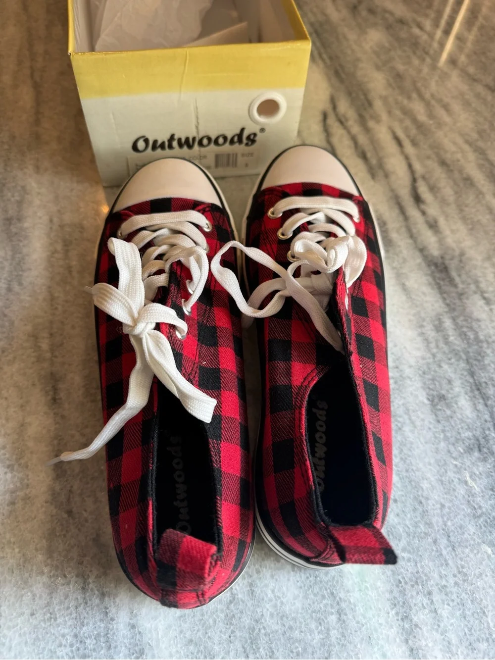 Outwoods stylish low